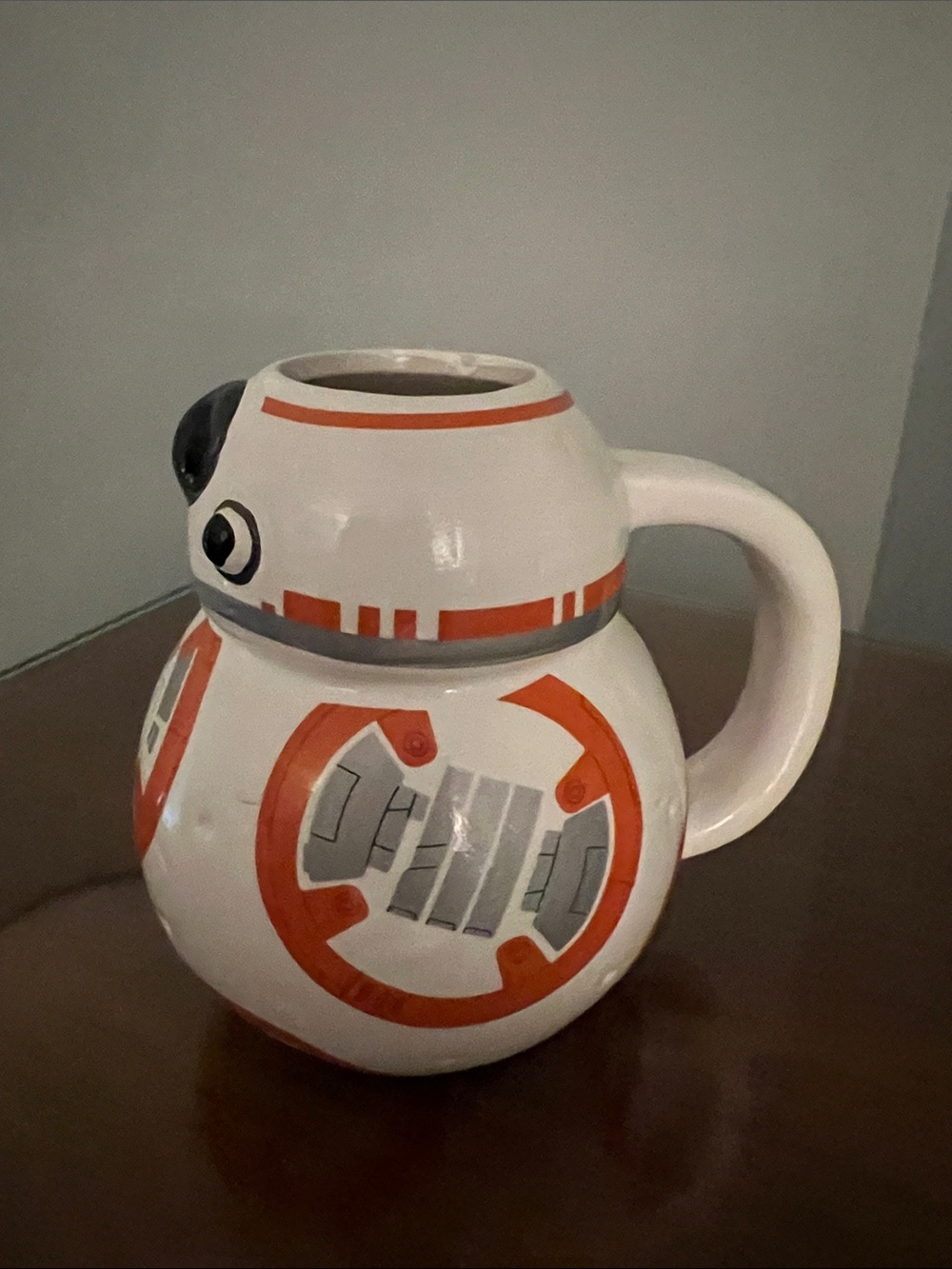 Star Wars BB-8 Ceramic Vase in White, Orange and Gray